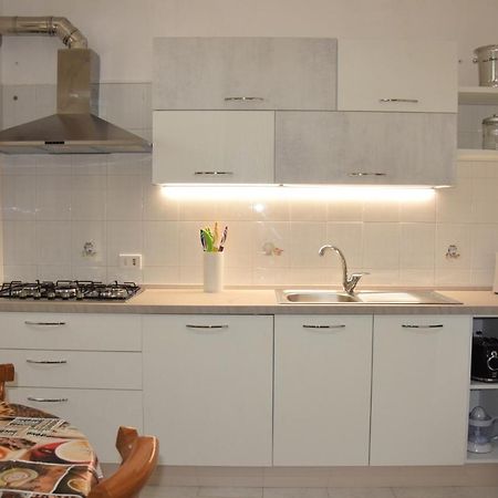 Casa Riviera Apartment Доналуката Екстериор снимка