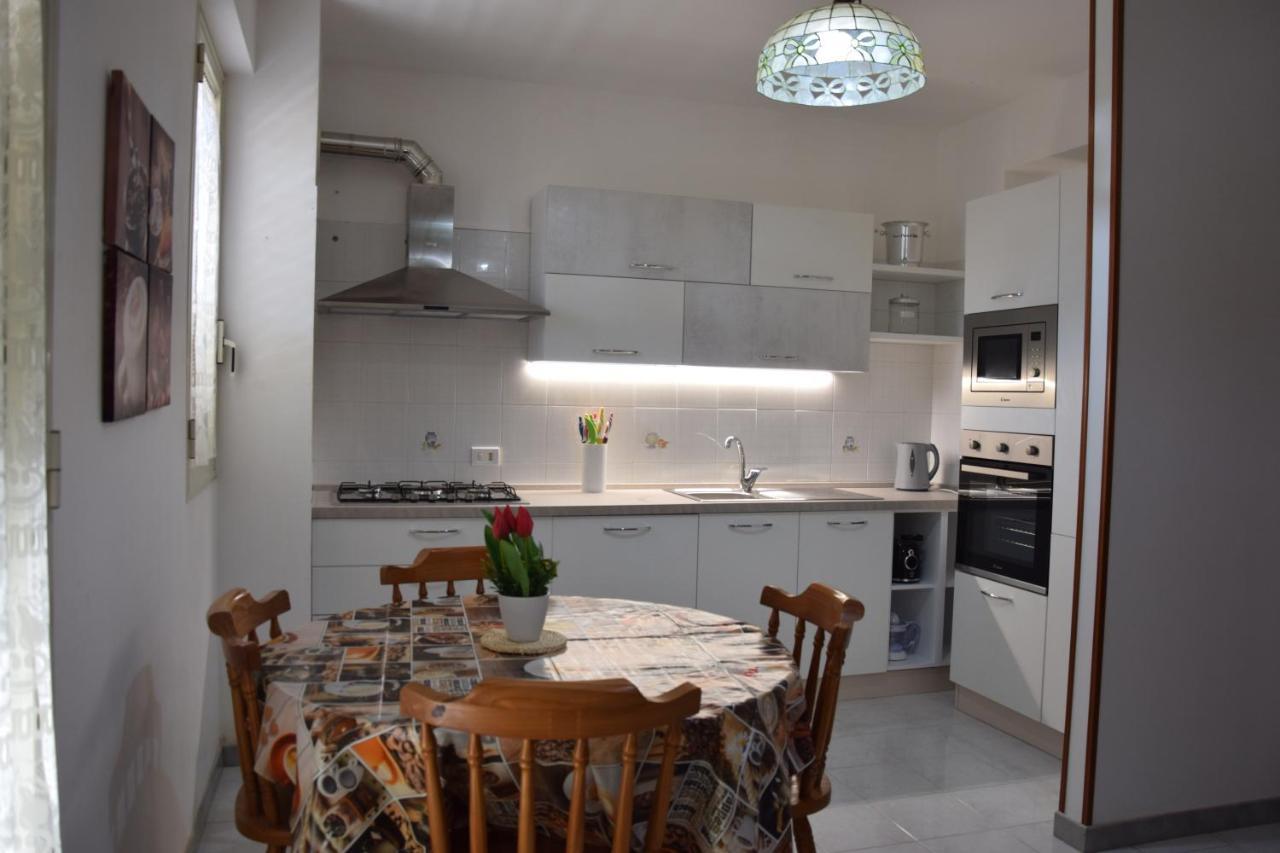 Casa Riviera Apartment Доналуката Екстериор снимка